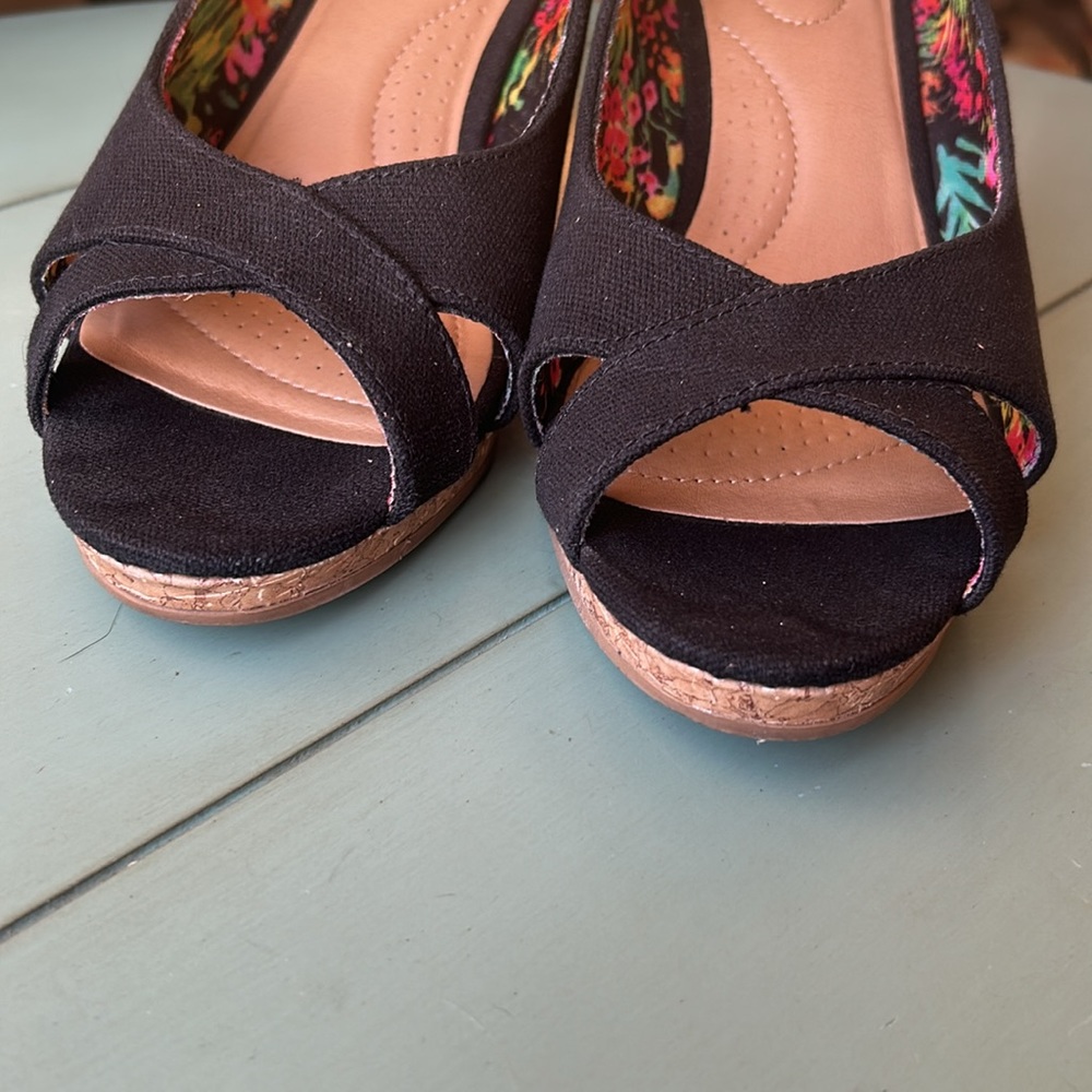 Dexflex Comfort Caitlyn Comfort Wedge Sandals Sz 8W - Picture 3 of 14